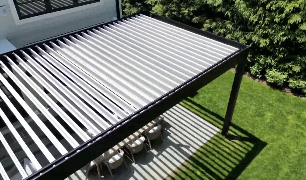 r-blade in a beautiful backyard
